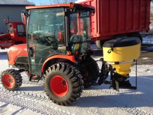 Saleuse 3 points Fisher Kubota